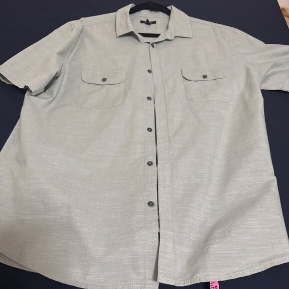 ALFANI men's Warren 2 pocket Size XL in a Dusty Medium Green Color. - Picture 1 of 9